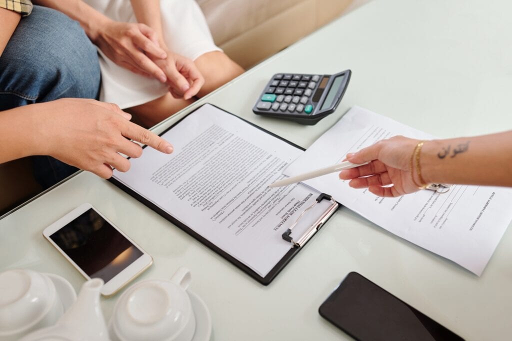 Contratos de arrendamiento